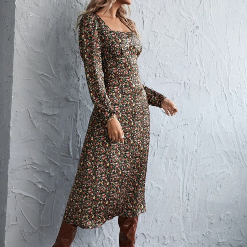 Dress - Picture 4 of 4